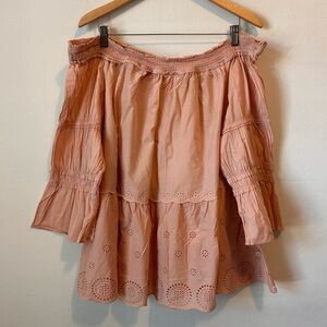 Women’s 26/28 Blush Pink Eyelet Off Shoulder Blouse